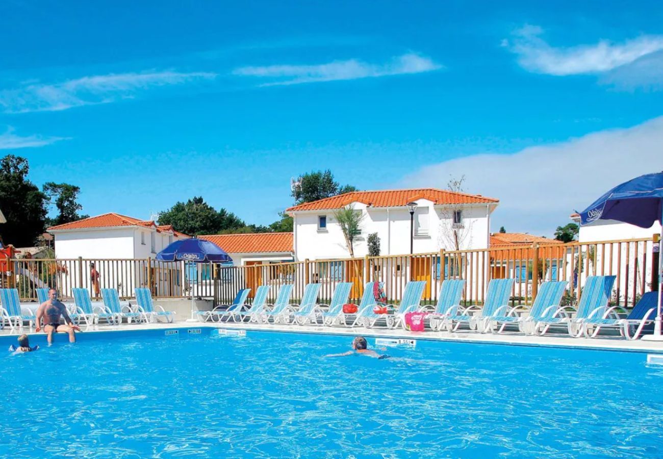 Maison à Saint-Brevin-les-Pins - « L’Estuaire » Maisonnette à 600m de la plage