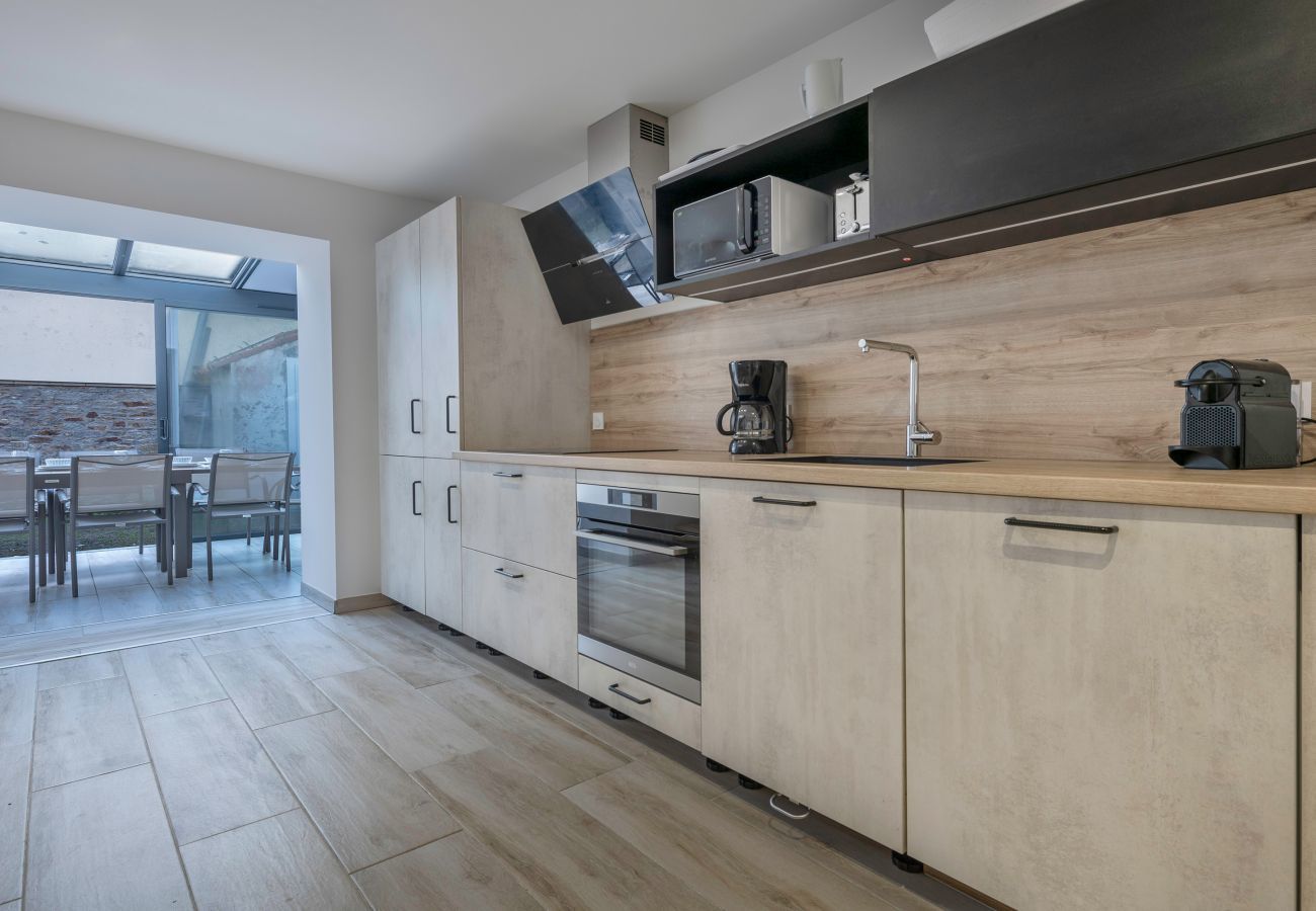 Maison à Saint-Michel-Chef-Chef - À 50m de la plage, jolie maison pour 8