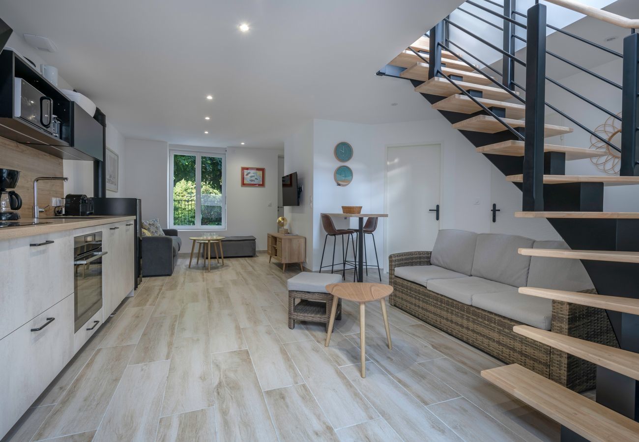 Maison à Saint-Michel-Chef-Chef - À 50m de la plage, jolie maison pour 8