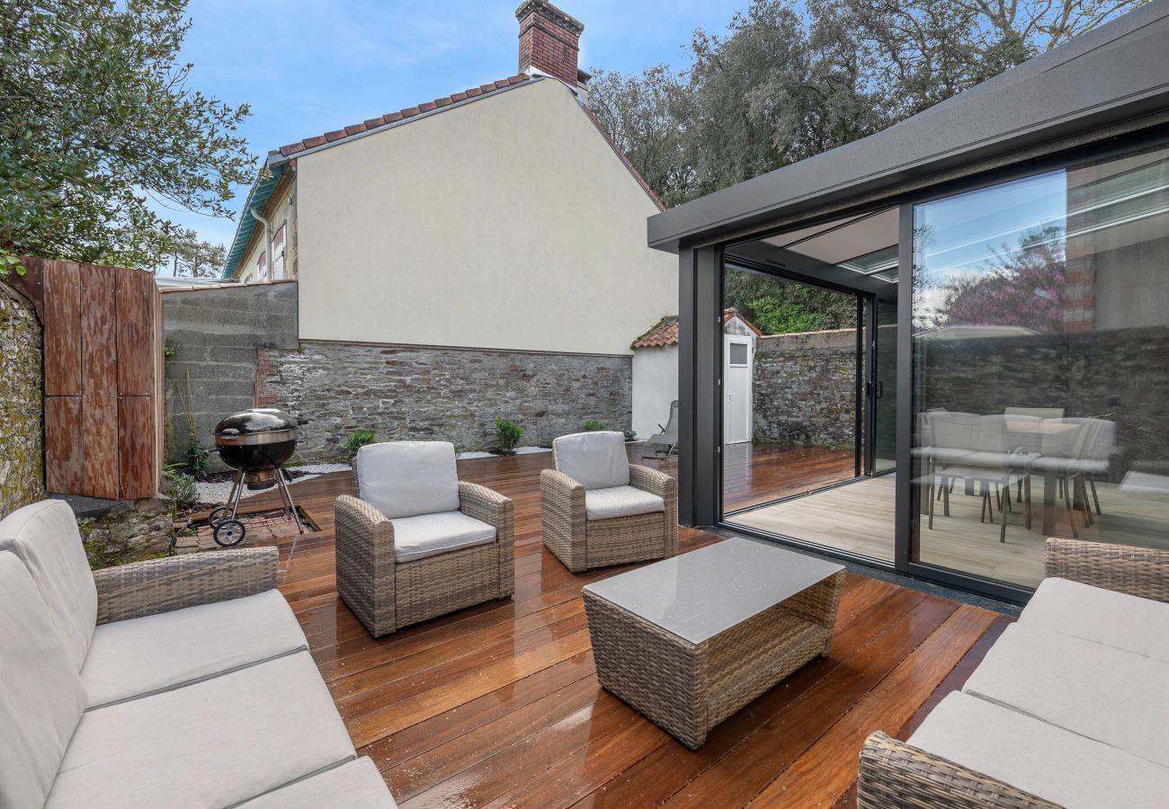 Maison à Saint-Michel-Chef-Chef - À 50m de la plage, jolie maison pour 8