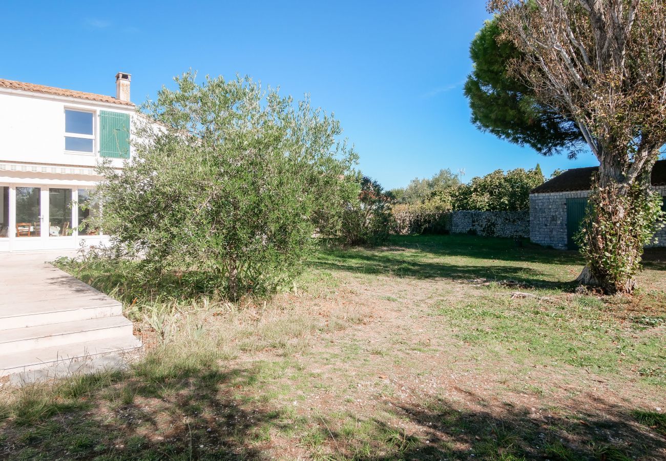 Maison à Sainte-Marie-de-Ré - Grande maison pour 7 à 400m de la plage