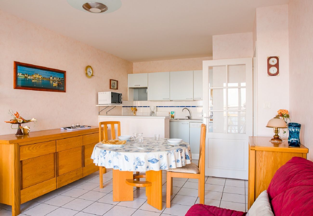 Appartement à Plobannalec-Lesconil - À 200m de la plage, appartement vue mer pour 2