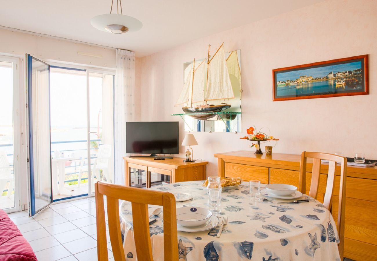 Appartement à Plobannalec-Lesconil - À 200m de la plage, appartement vue mer pour 2