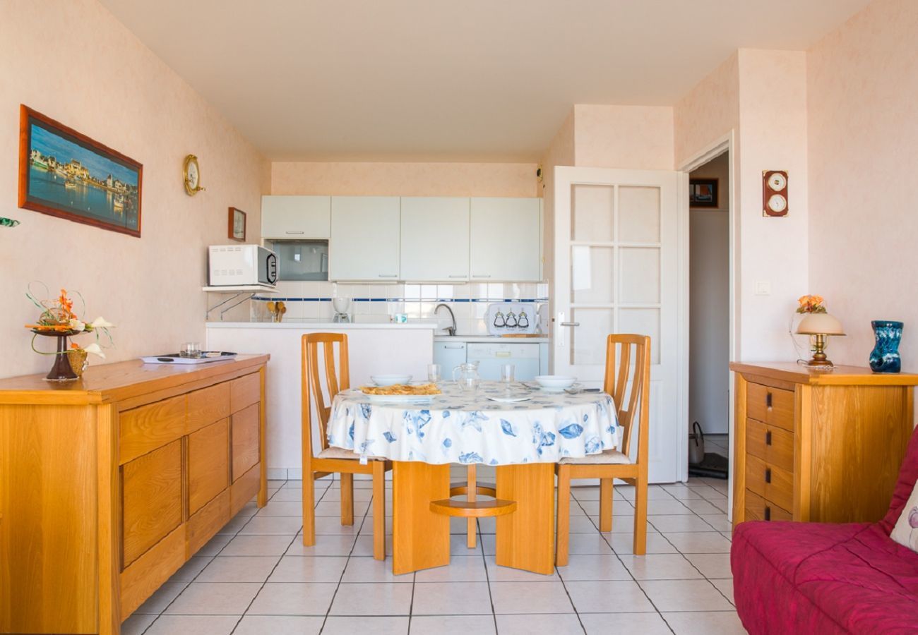 Appartement à Plobannalec-Lesconil - À 200m de la plage, appartement vue mer pour 2