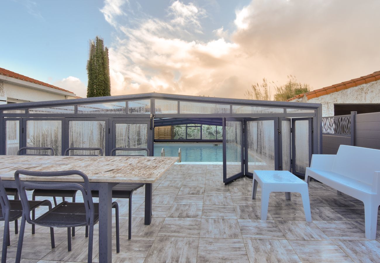 Maison à Saint-Jean-de-Monts - Maison pour 9 avec piscine à St-Jean-de-Monts