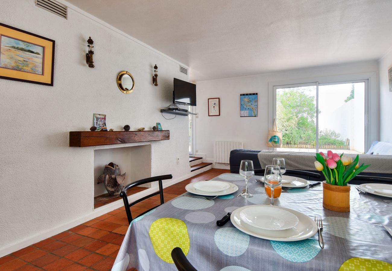 Maison à La Guérinière - Instants de détente et de partage aux sables d'or