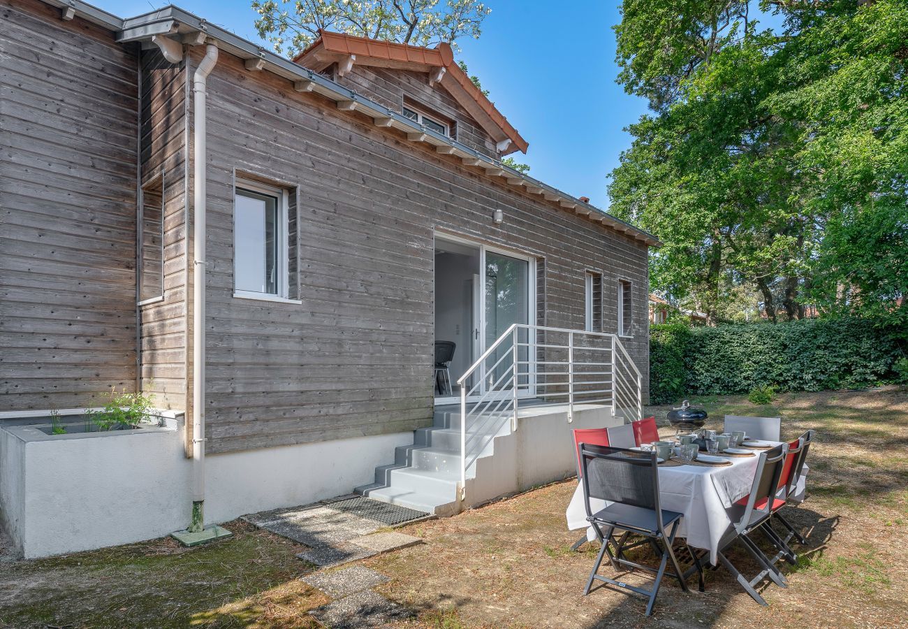 Maison à Saint-Michel-Chef-Chef - Bourg de Tharon plage pour 8  