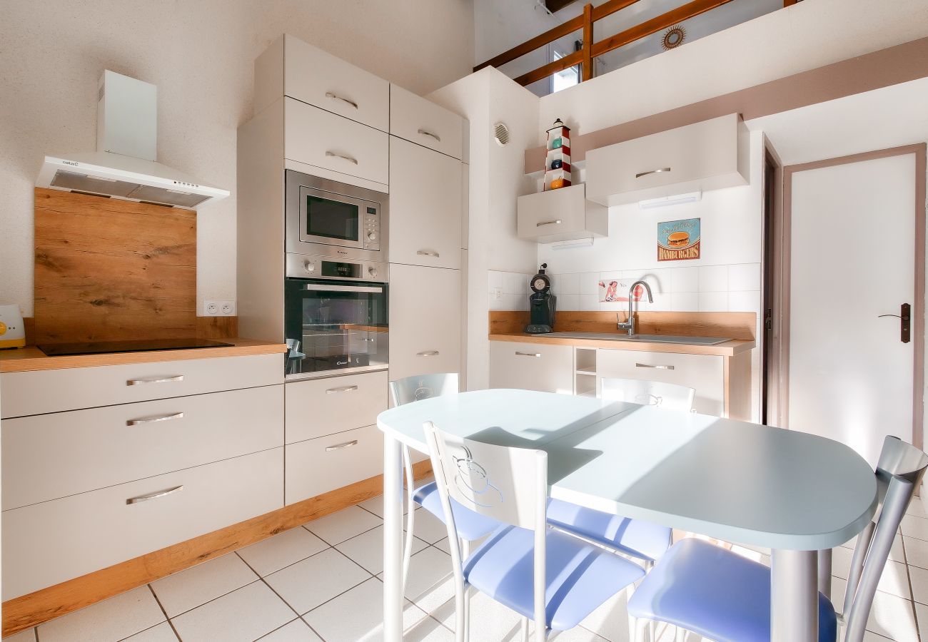 Maison à Saint-Vincent-sur-Jard - Résidence vacances avec piscine- maison pour 4