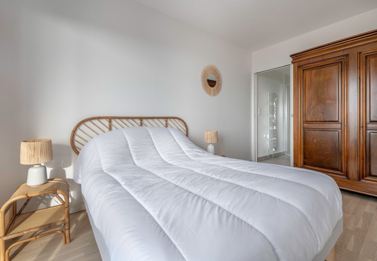Appartement à Pornic - Appartement pour 4 face mer, plage + piscine