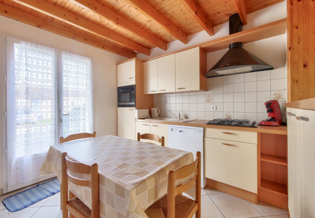 Maison à Longeville-sur-Mer - Maison pour 8 - 5min de la plage - jardin & véranda