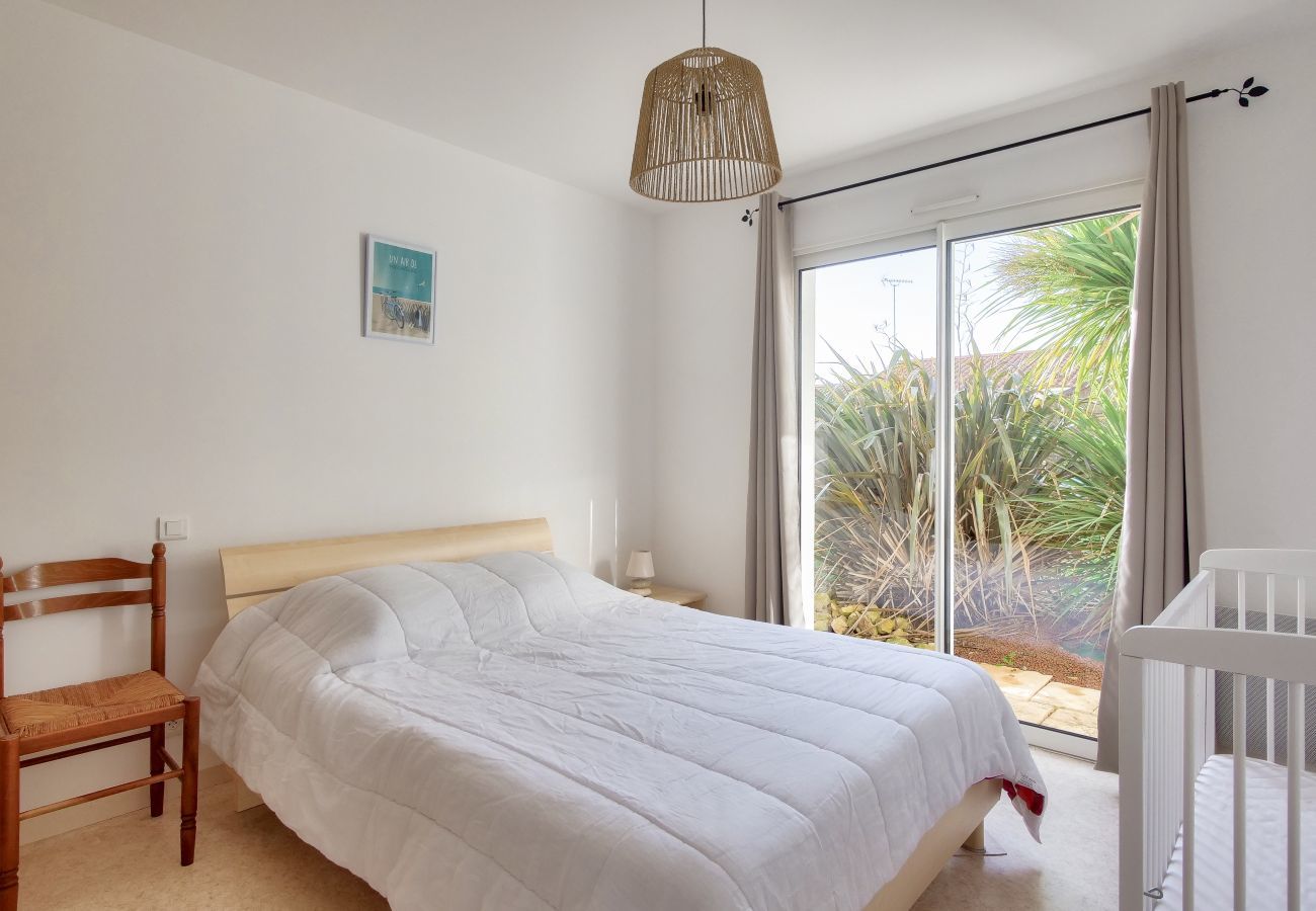 Maison à Longeville-sur-Mer - Maison pour 8 - 5min de la plage - jardin & véranda