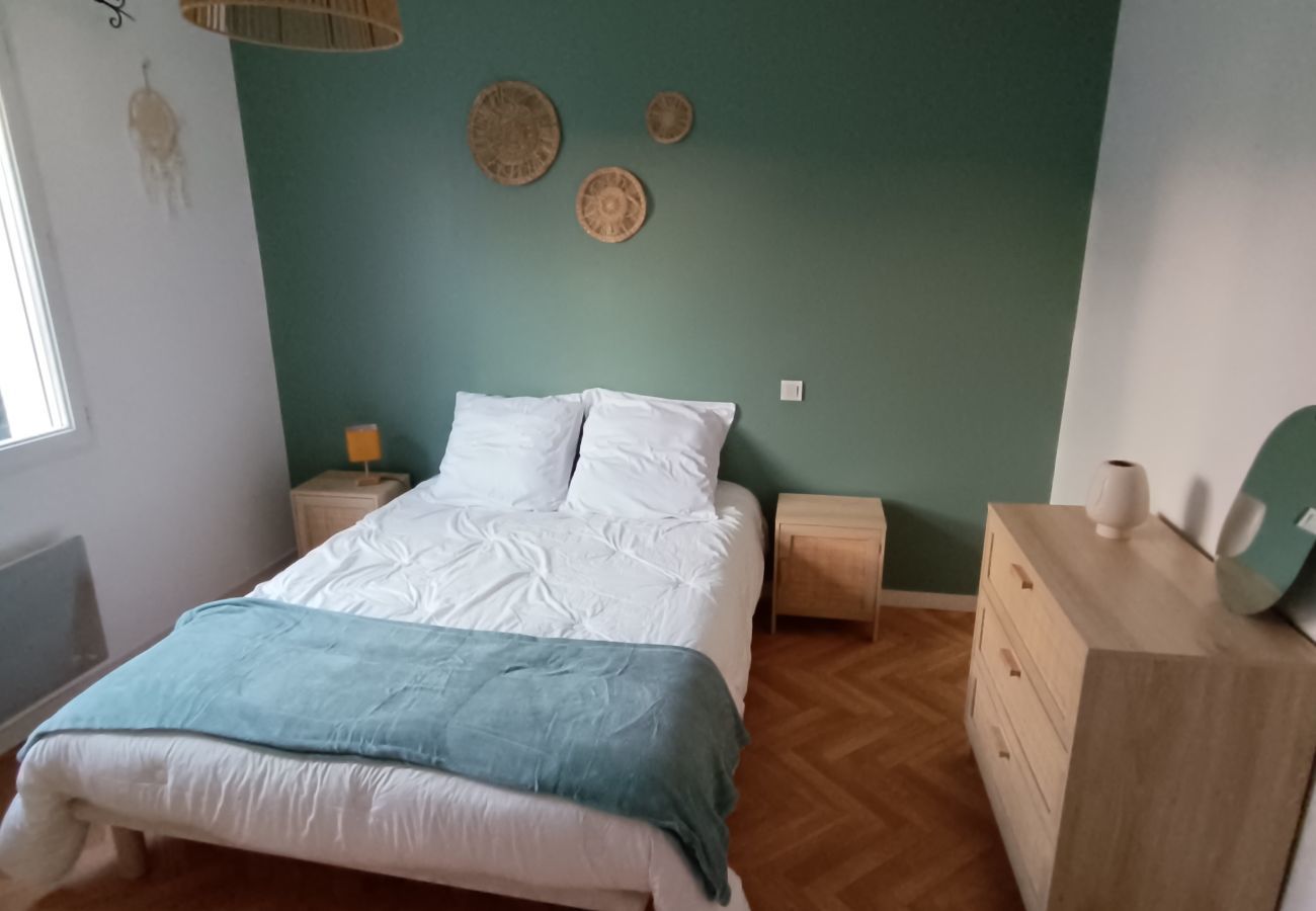 Maison à Longeville-sur-Mer - Maison pour 8 - 5min de la plage - jardin & véranda