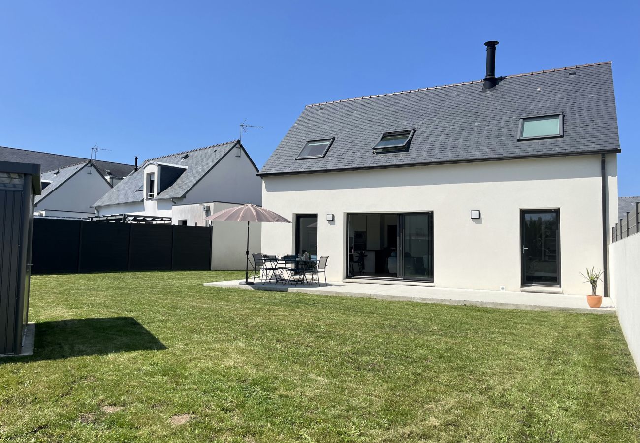 Maison à Penmarch - Belle maison pour 8 - 950m de la plage et du port 
