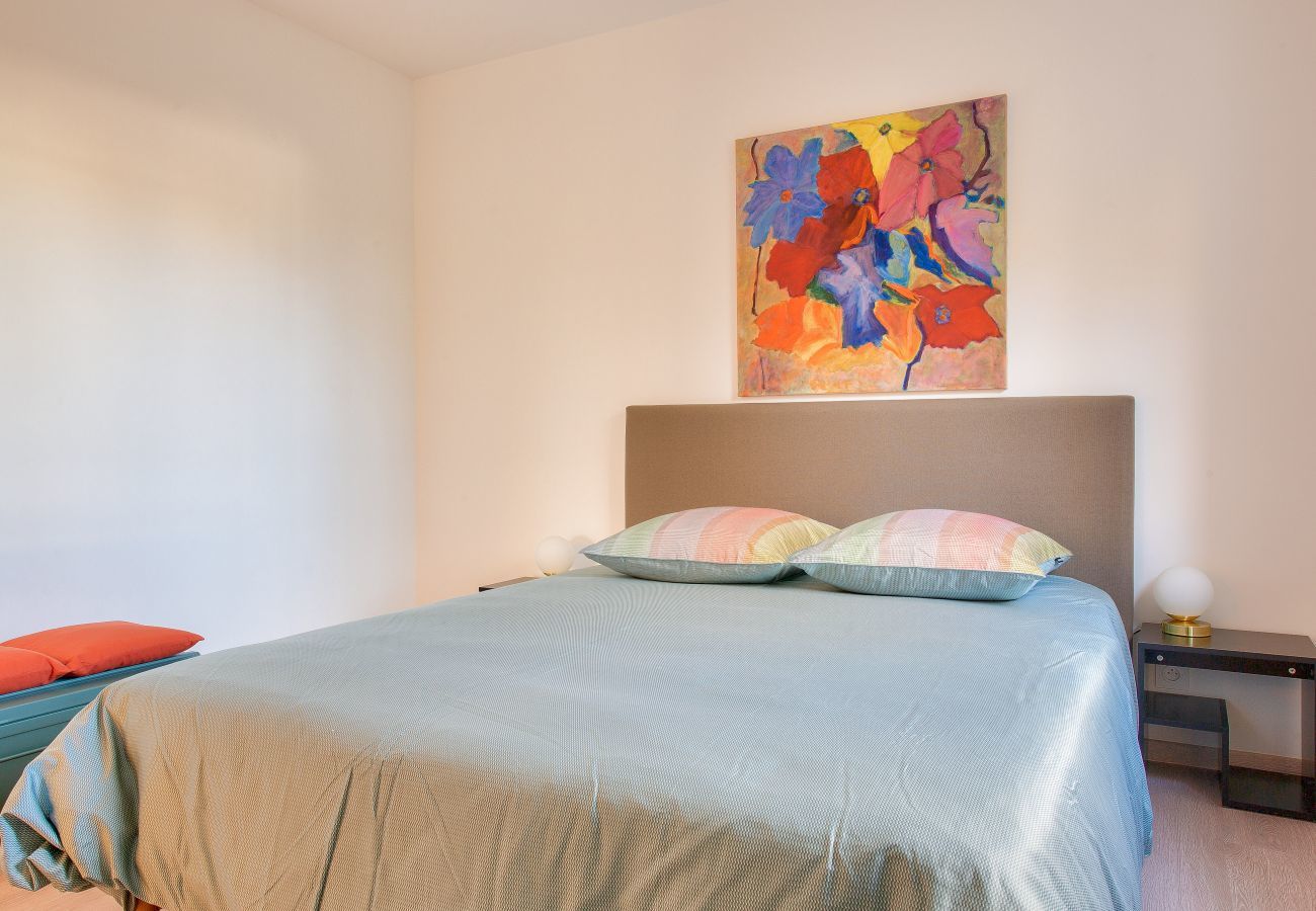 Appartement à Concarneau - Appartement pour deux - parking et terrasse