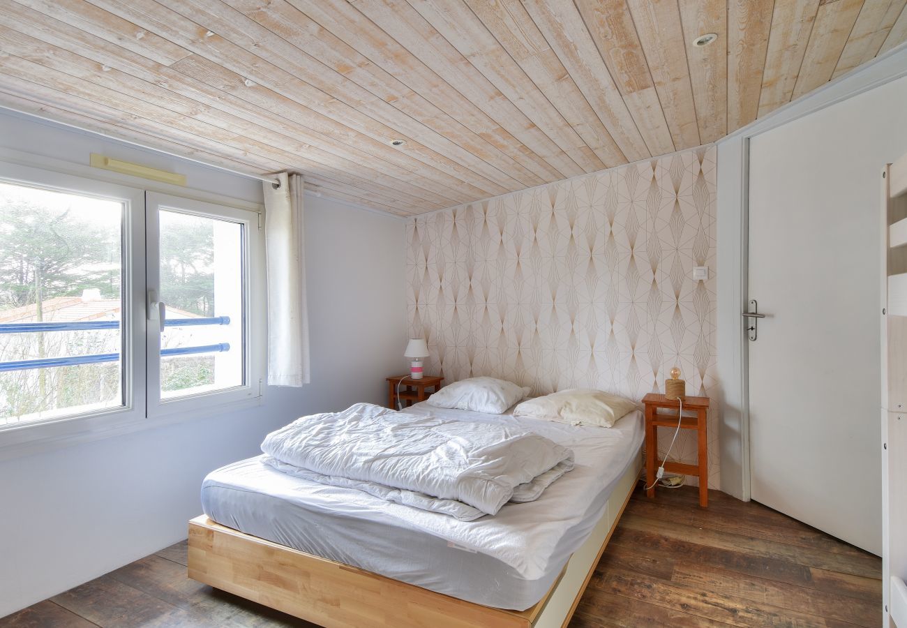 Maison à Saint-Jean-de-Monts - Maison moderne avec jardin pour 12 personnes
