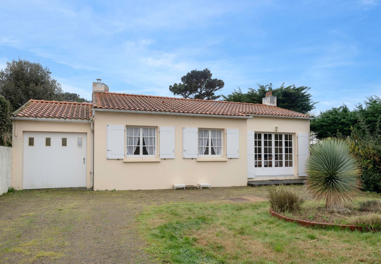 Maison à Préfailles - 400m de la plage, Pointe St Gildas, maison pour 6