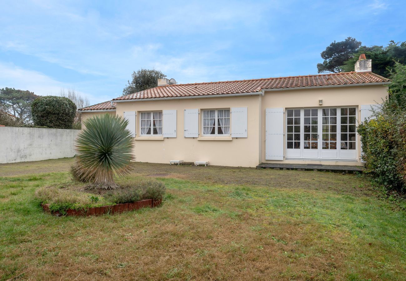 Maison à Préfailles - 400m de la plage, Pointe St Gildas, maison pour 6