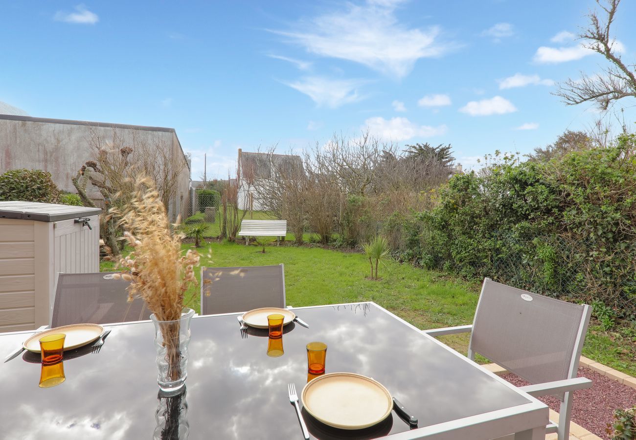 Maison à Sarzeau - 300 m de la plage -  Maison pour 4 avec jardin