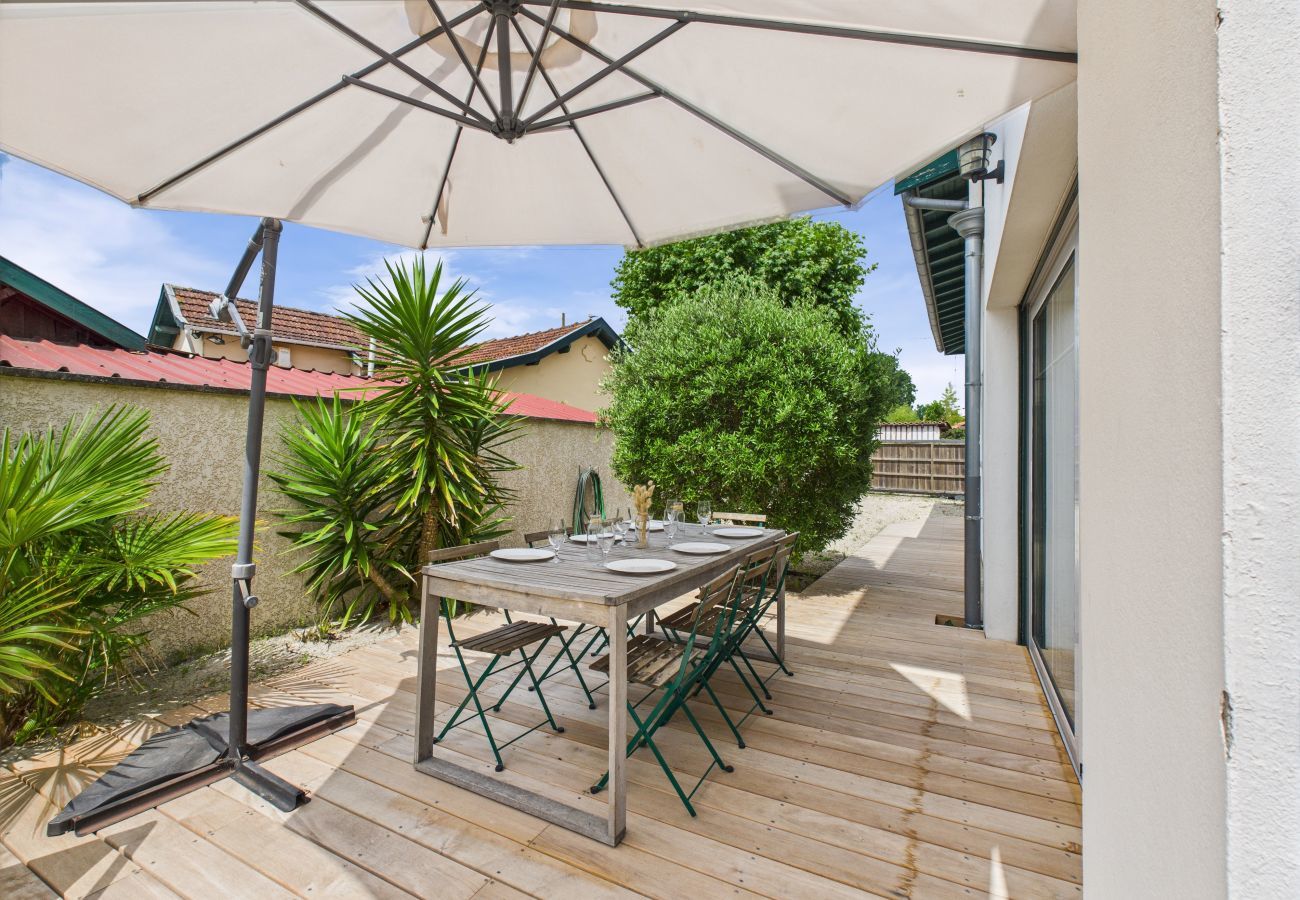 Maison à Lanton - À 300m de la plage, maison pour 7 avec piscine