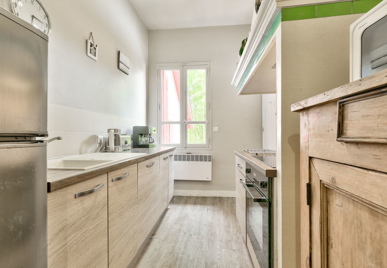 Maison à Andernos-les-Bains - À 150m de la plage du Betey, maison pour 6