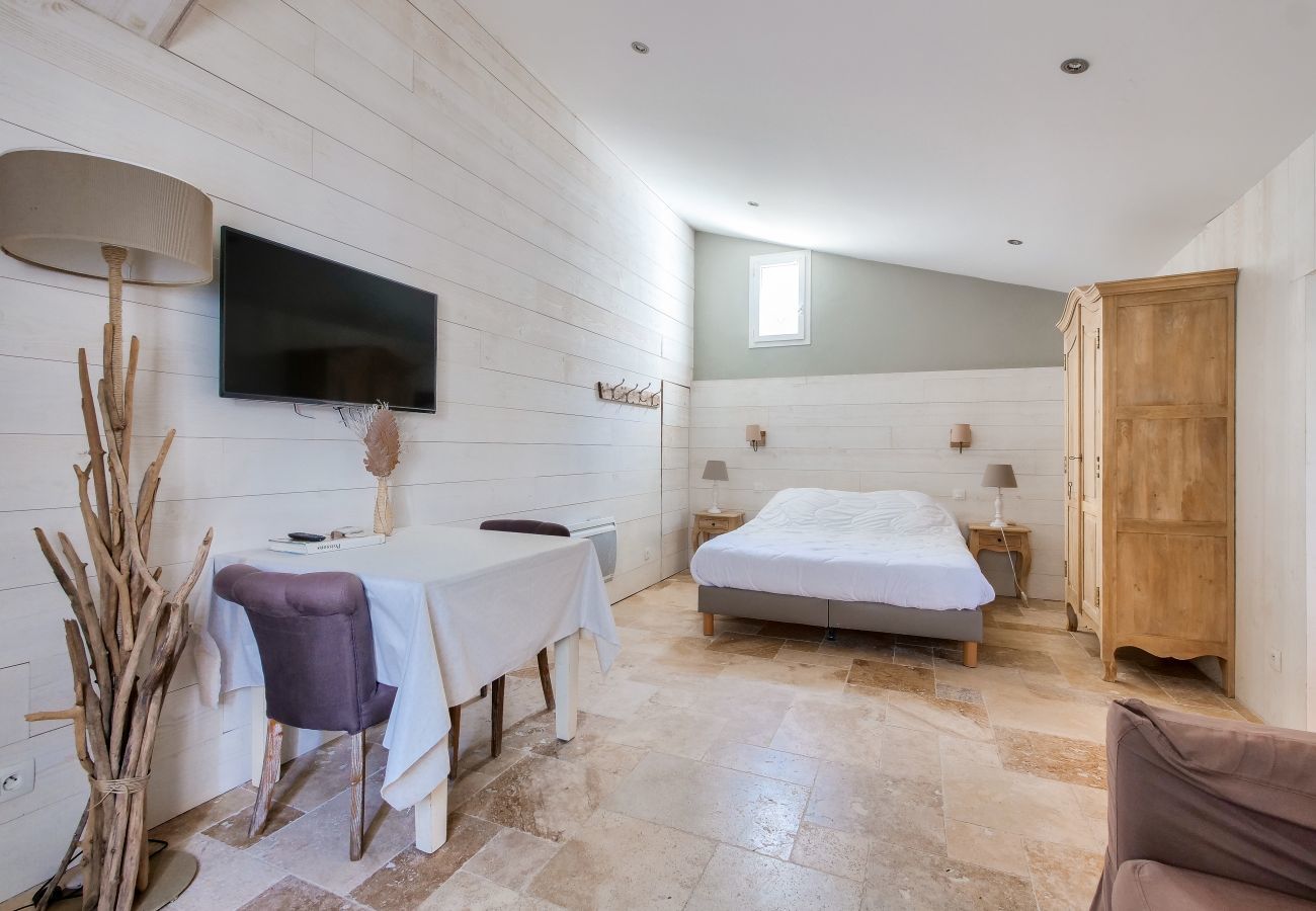 Maison à Ars-en-Ré - Maison pour 10, accès direct à la plage