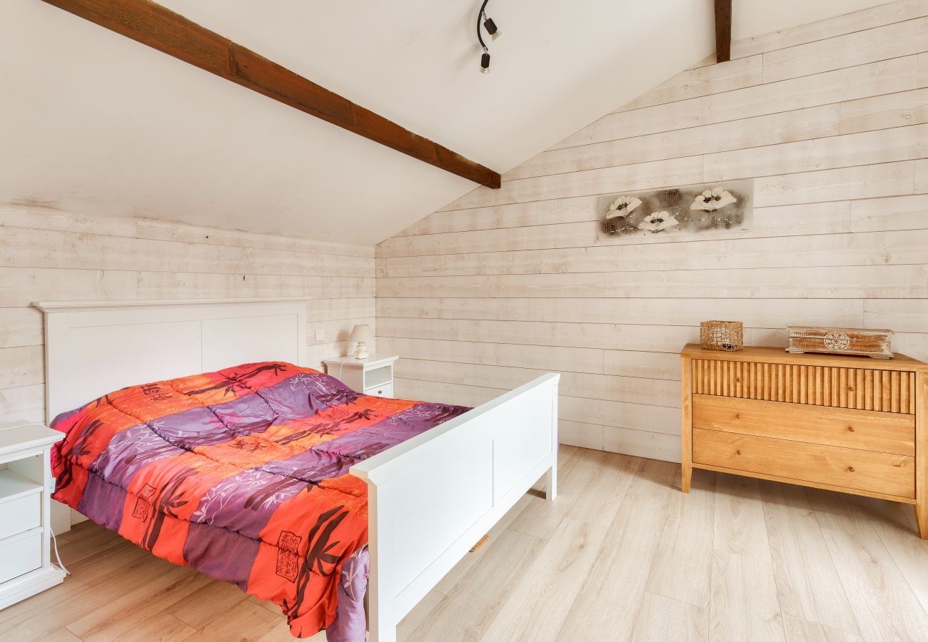 Maison à Andernos-les-Bains - À 350m plage du Betey- Maison pour 9 avec piscine