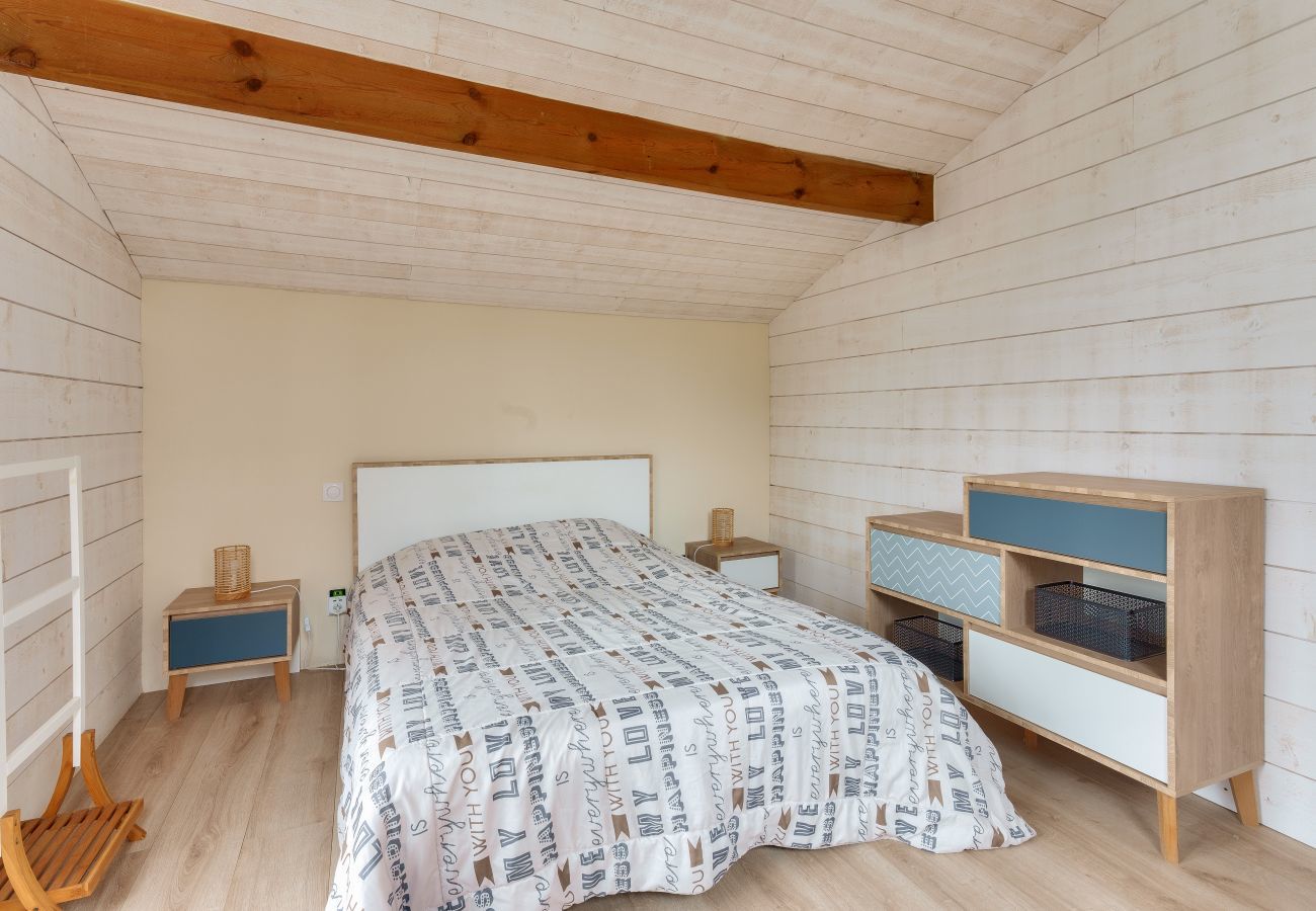 Maison à Andernos-les-Bains - À 350m plage du Betey- Maison pour 9 avec piscine