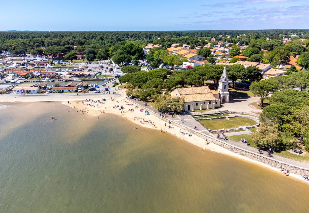 Maison à Andernos-les-Bains - À 350m plage du Betey- Maison pour 9 avec piscine