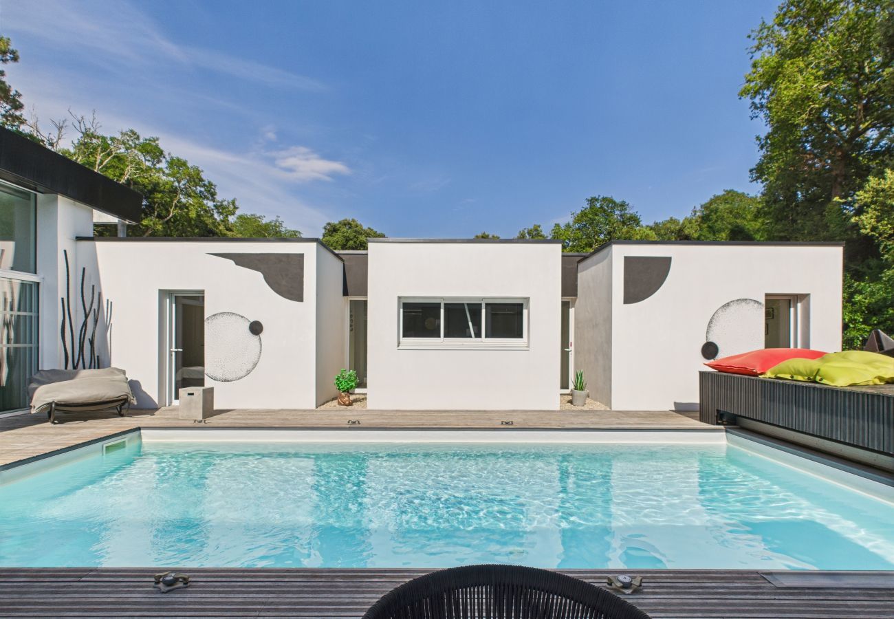 Villa à Longeville-sur-Mer - Villa avec piscine - 500m de la plage de Rampillon