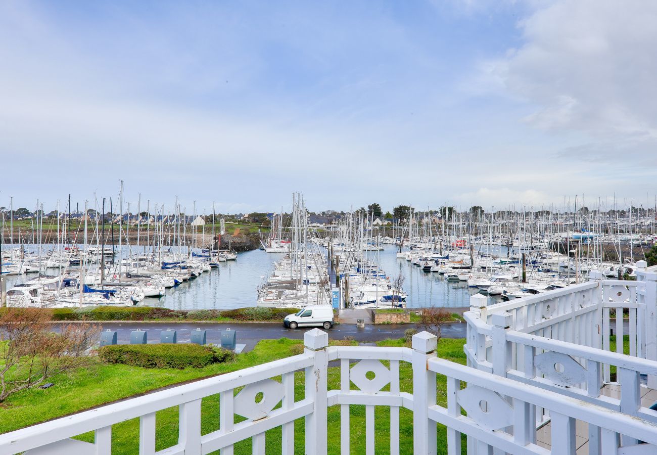 Appartement à Arzon - Détente et vue sur le port à Arzon - Piscine