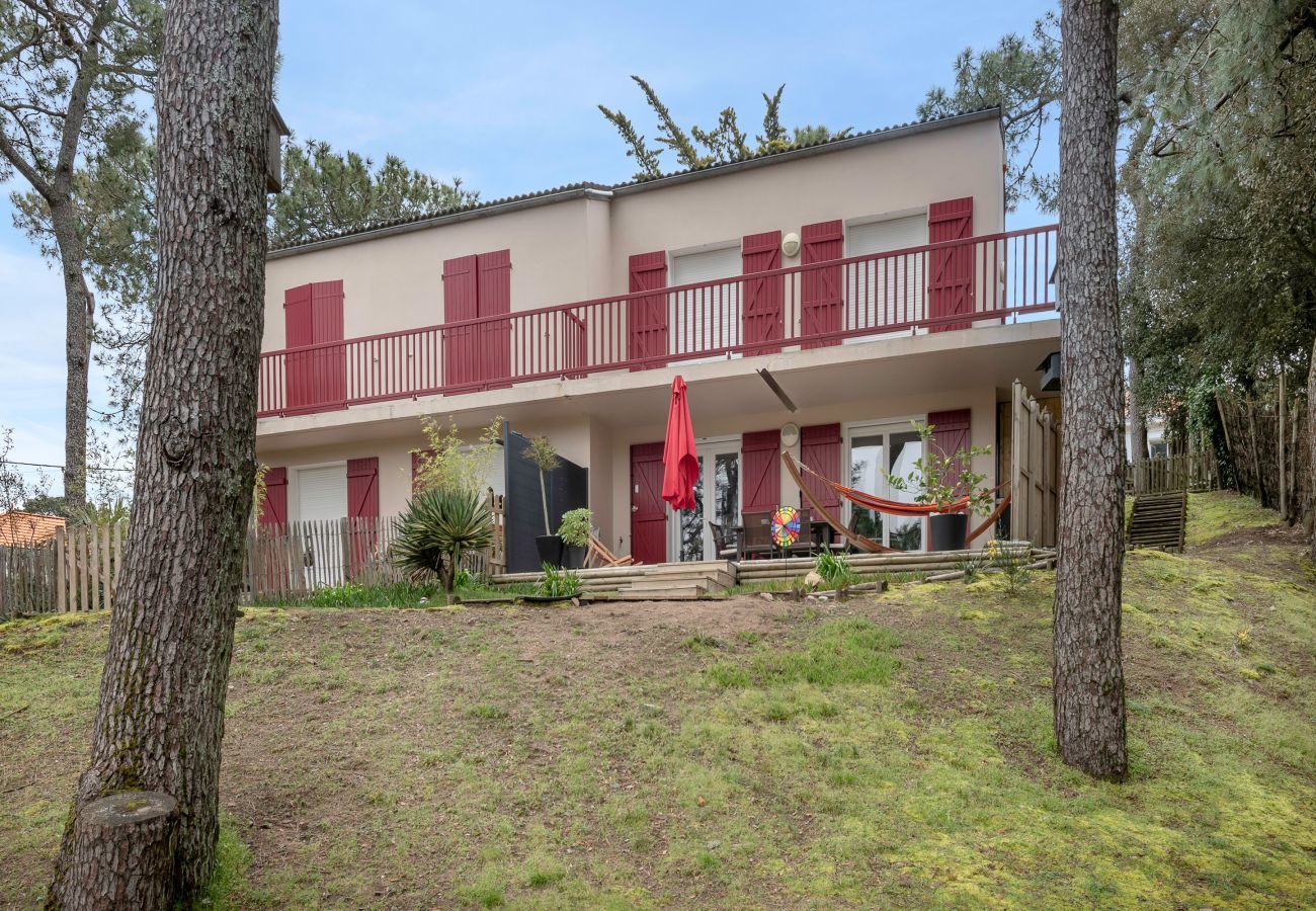 Appartement à Saint-Brevin-les-Pins - 100m de la plage. Apt dans résidence calme 