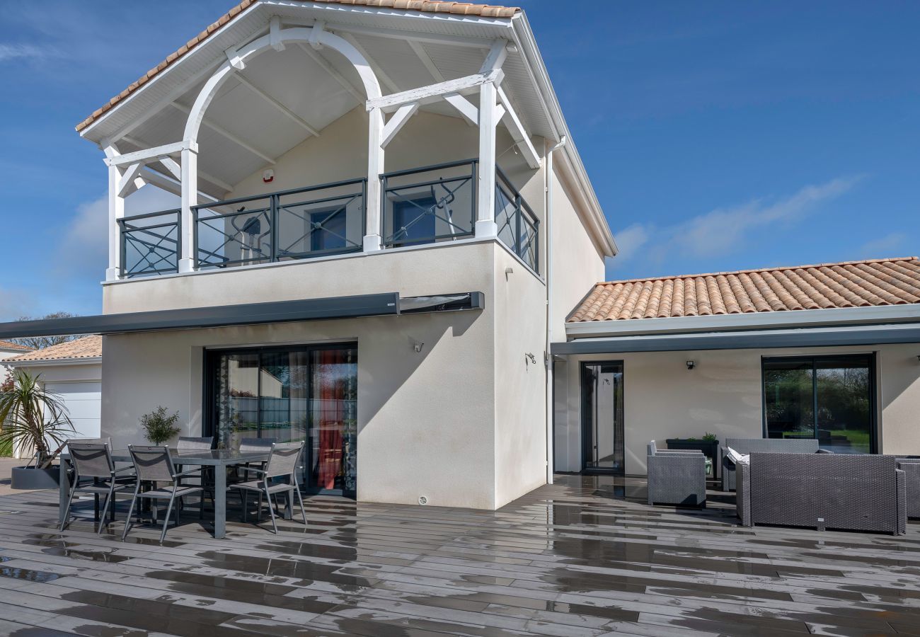 Maison à Pornic - Maison familiale avec jacuzzi à Pornic