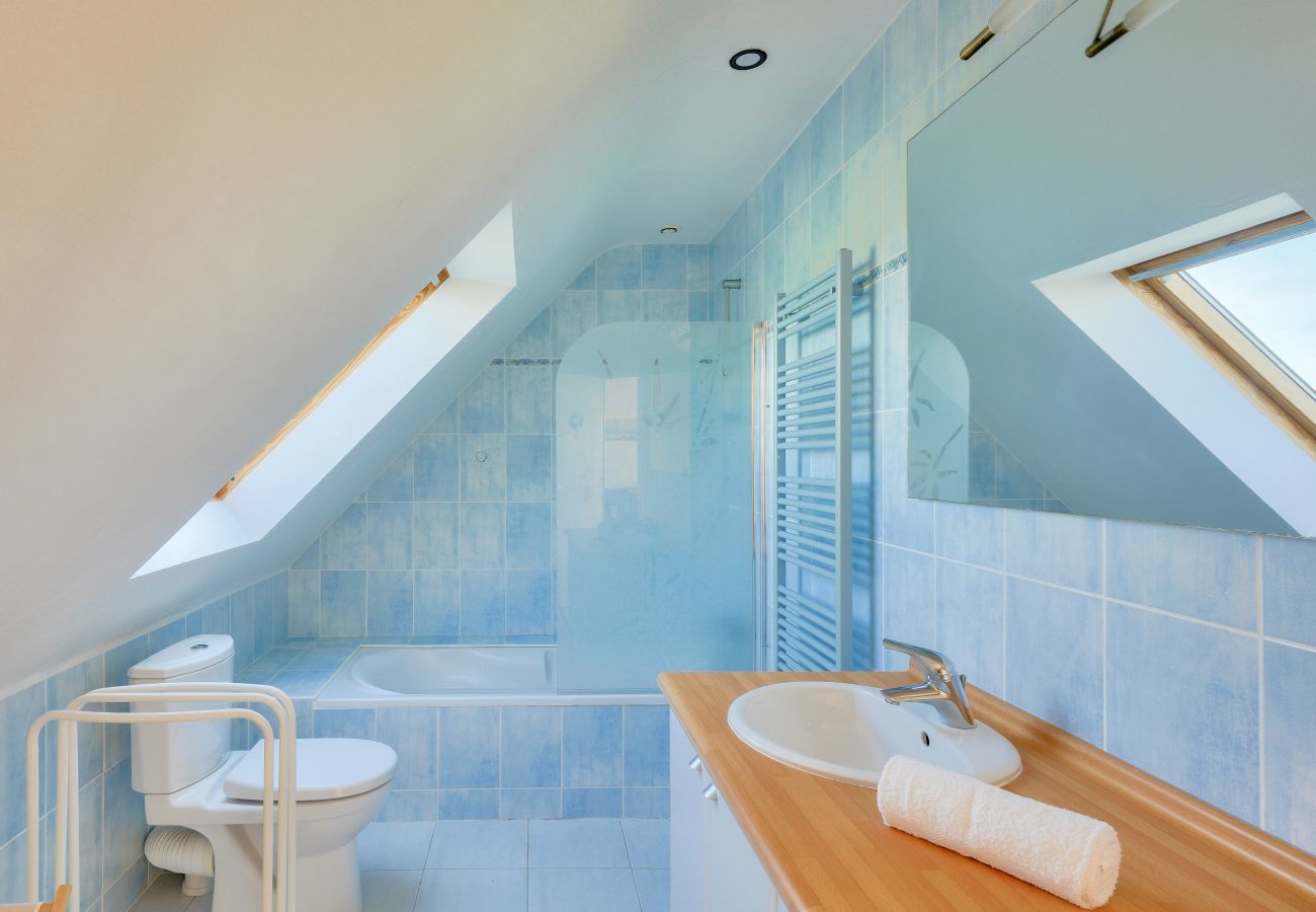 Maison à Plovan - Vue mer, à 200m de la plage, maison pour 9