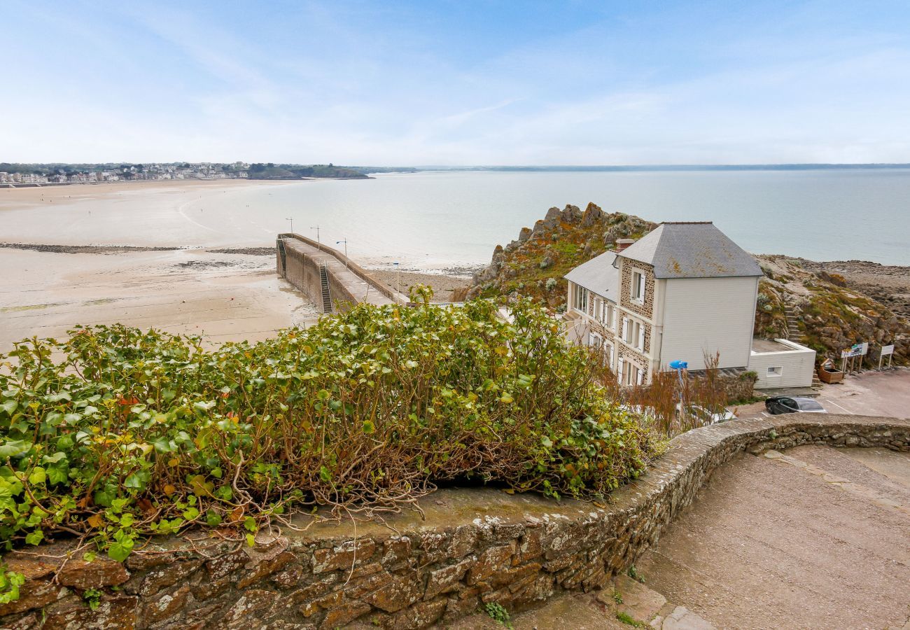 Maison à Pléneuf-Val-André - Maison pour 4 à 2 pas de la plage du Val André