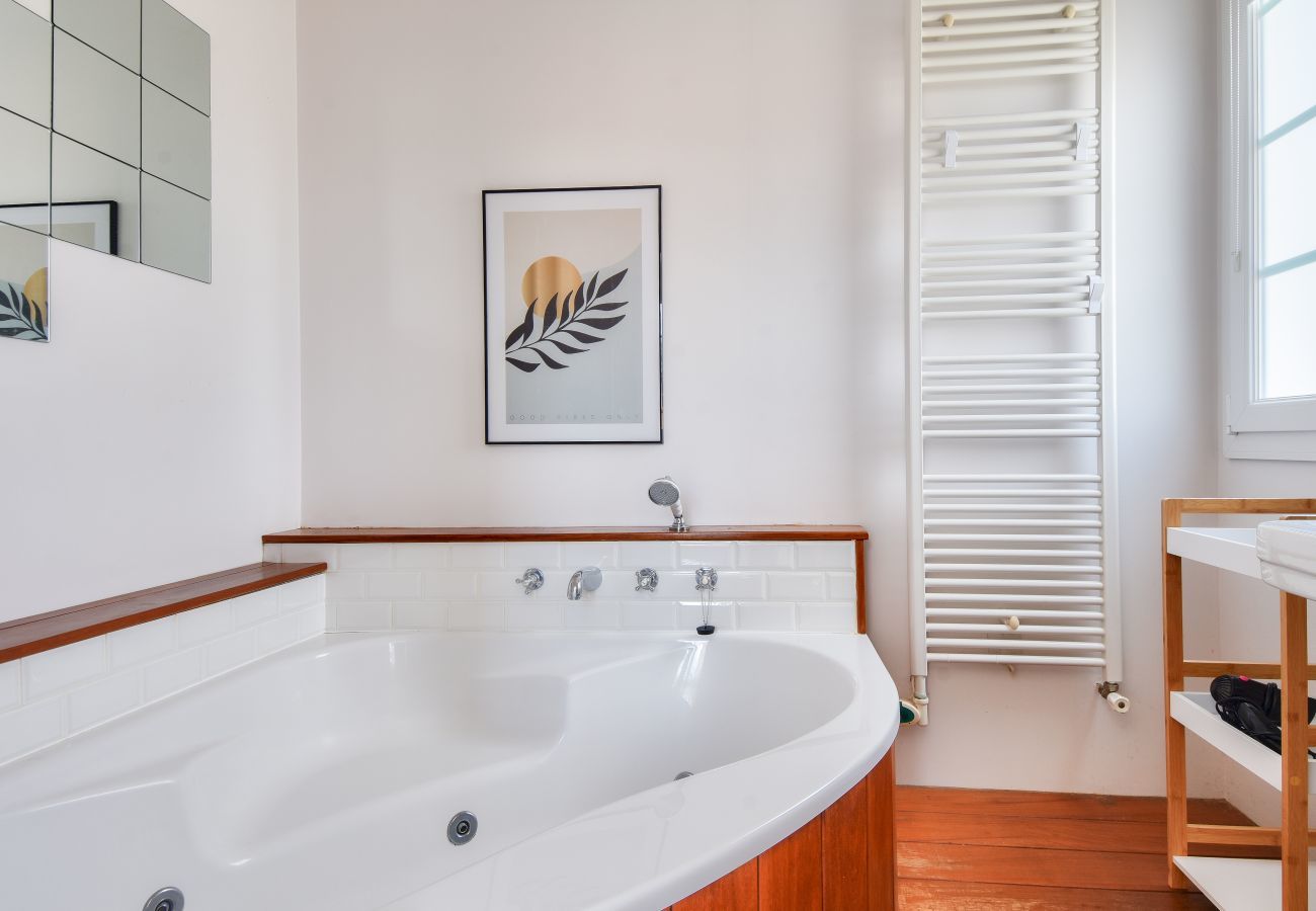 Villa à La Barre-de-Monts - Maison pour 10 avec piscine chauffée