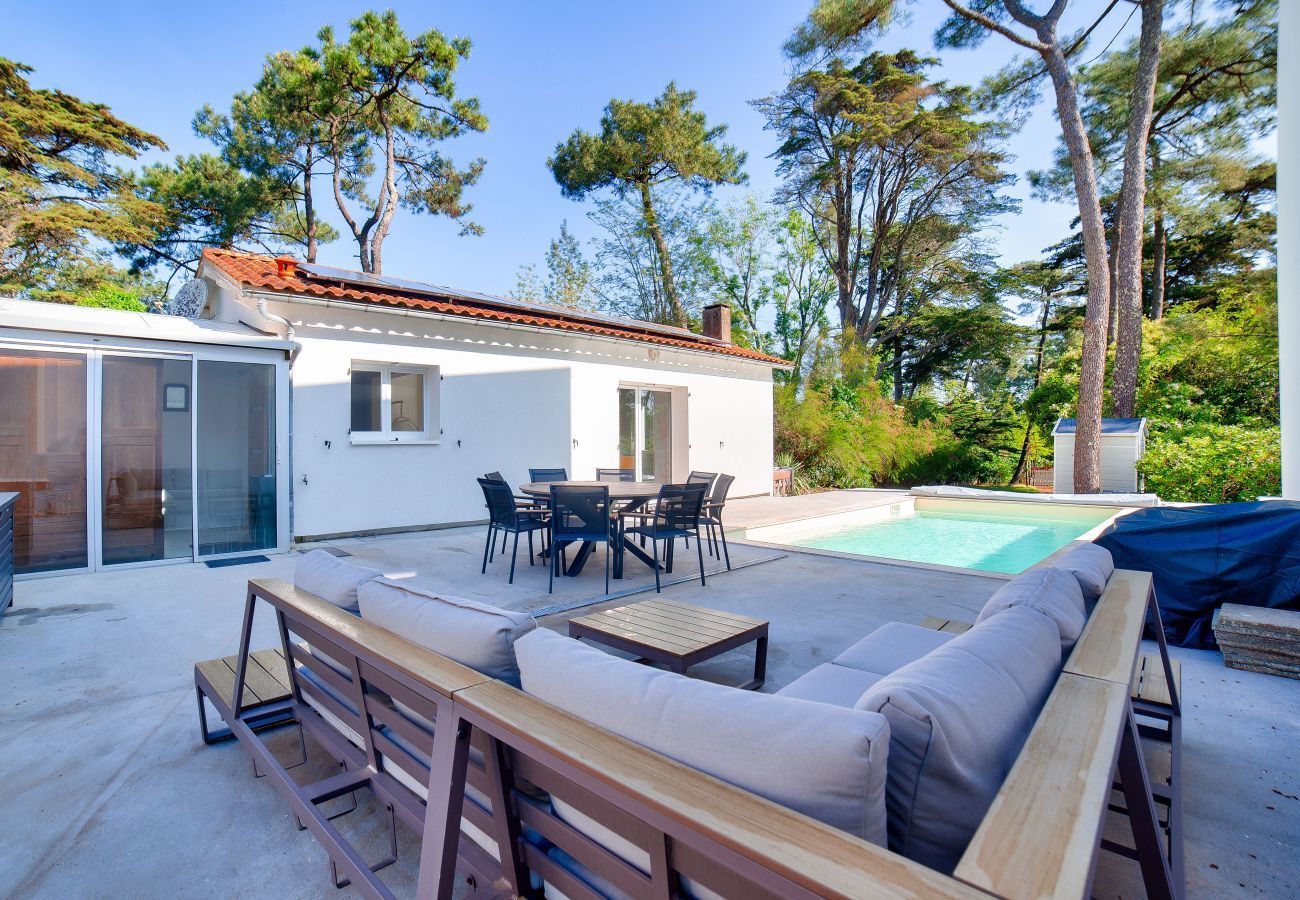 Maison à L'Aiguillon-la-Presqu'île - Piscine & accès à la réserve de la Belle-Henriette