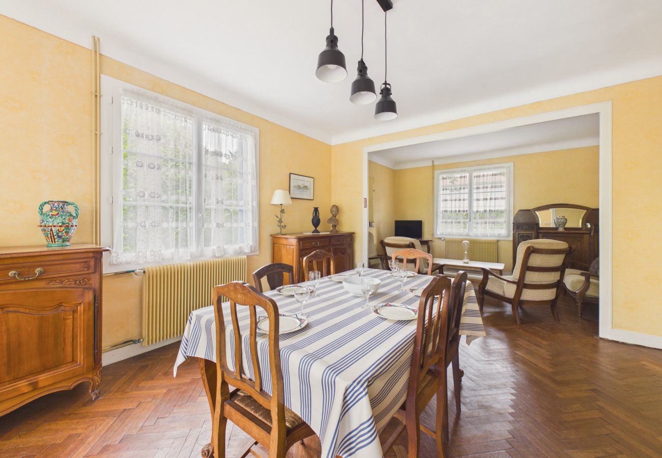 Maison à Andernos-les-Bains - Maison avec jardin à 1km de la plage du Mauret
