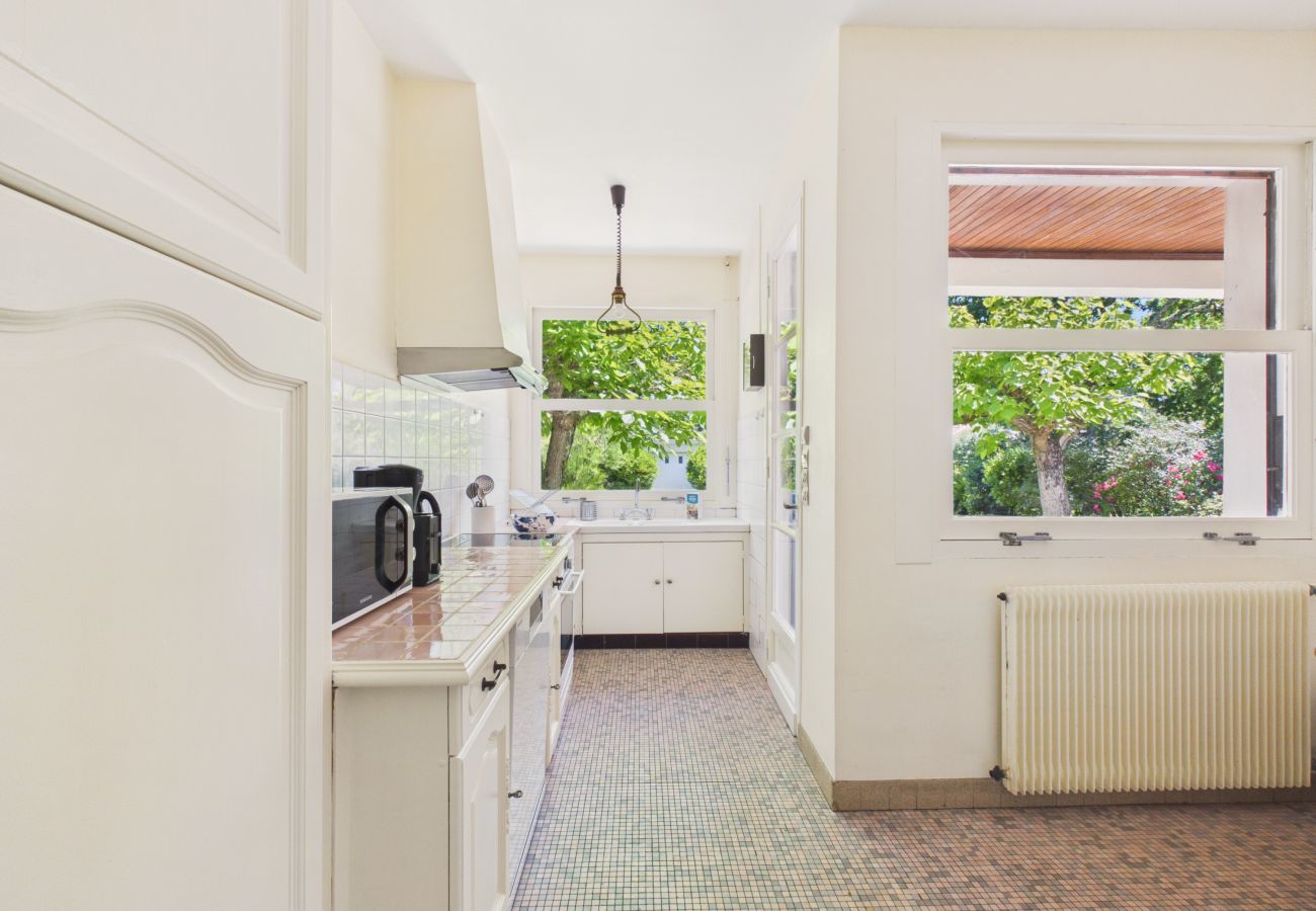 Maison à Andernos-les-Bains - Maison avec jardin à 1km de la plage du Mauret