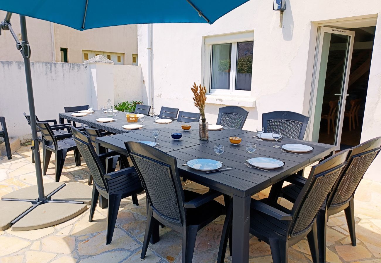 Maison à Sarzeau - 350m de la plage de Kerfontaine -  14 personnes