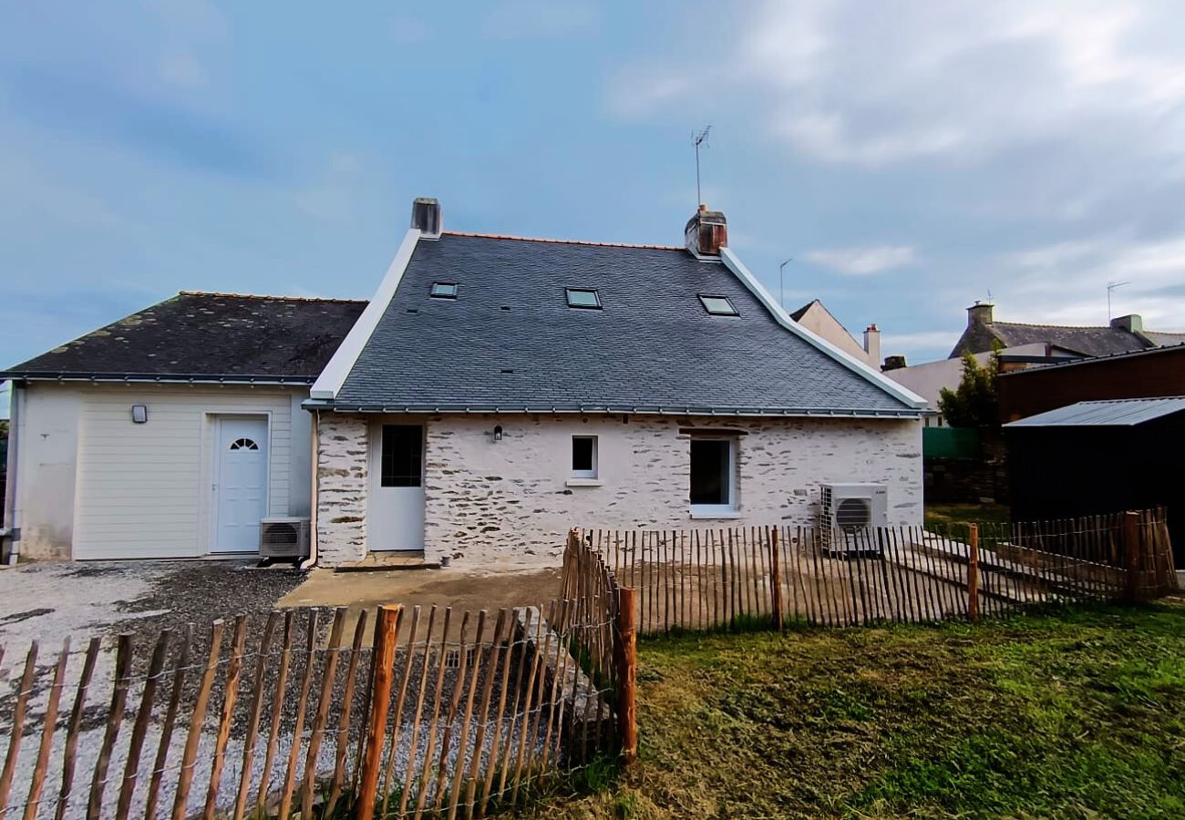 Maison à Sarzeau - 350m de la plage de Kerfontaine -  14 personnes