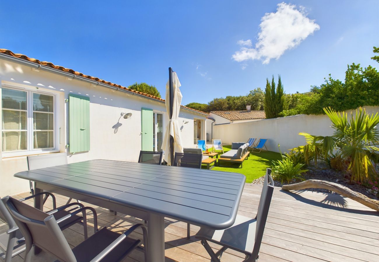 Maison à La Flotte - Maison au calme pour 6 - 850m plage de la Clavette