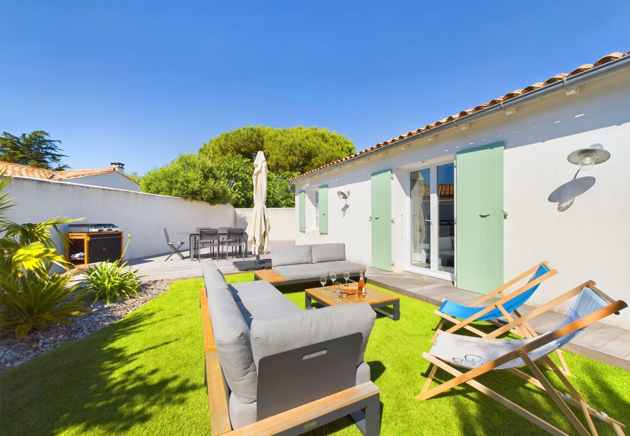 Maison à La Flotte - Maison au calme pour 6 - 850m plage de la Clavette