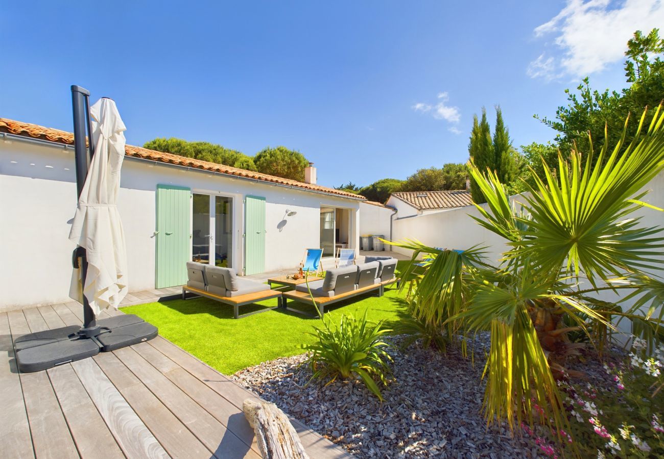 Maison à La Flotte - Maison au calme pour 6 - 850m plage de la Clavette