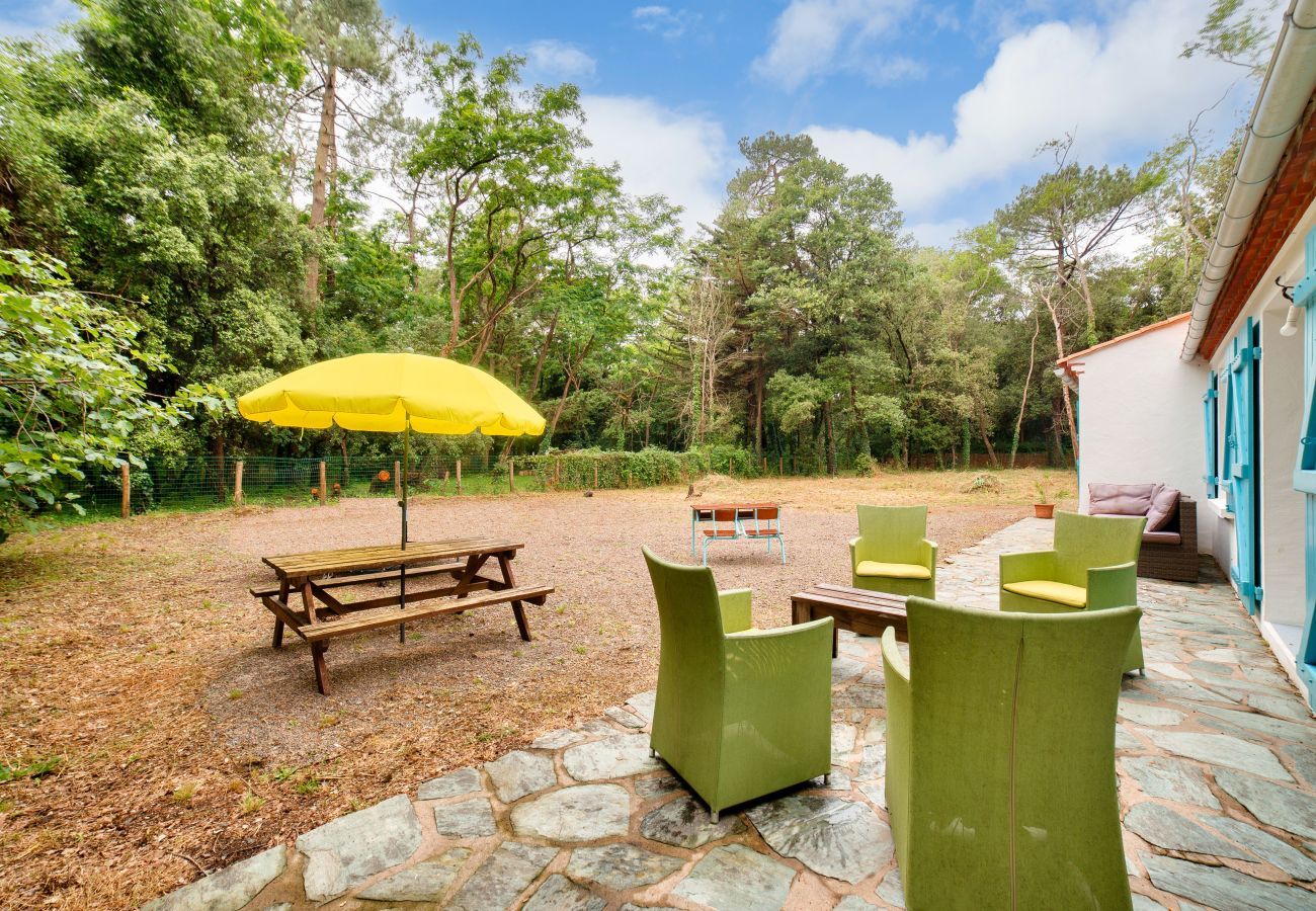 Maison à Longeville-sur-Mer - 850m de la plage maison neuve pour 6 en forêt