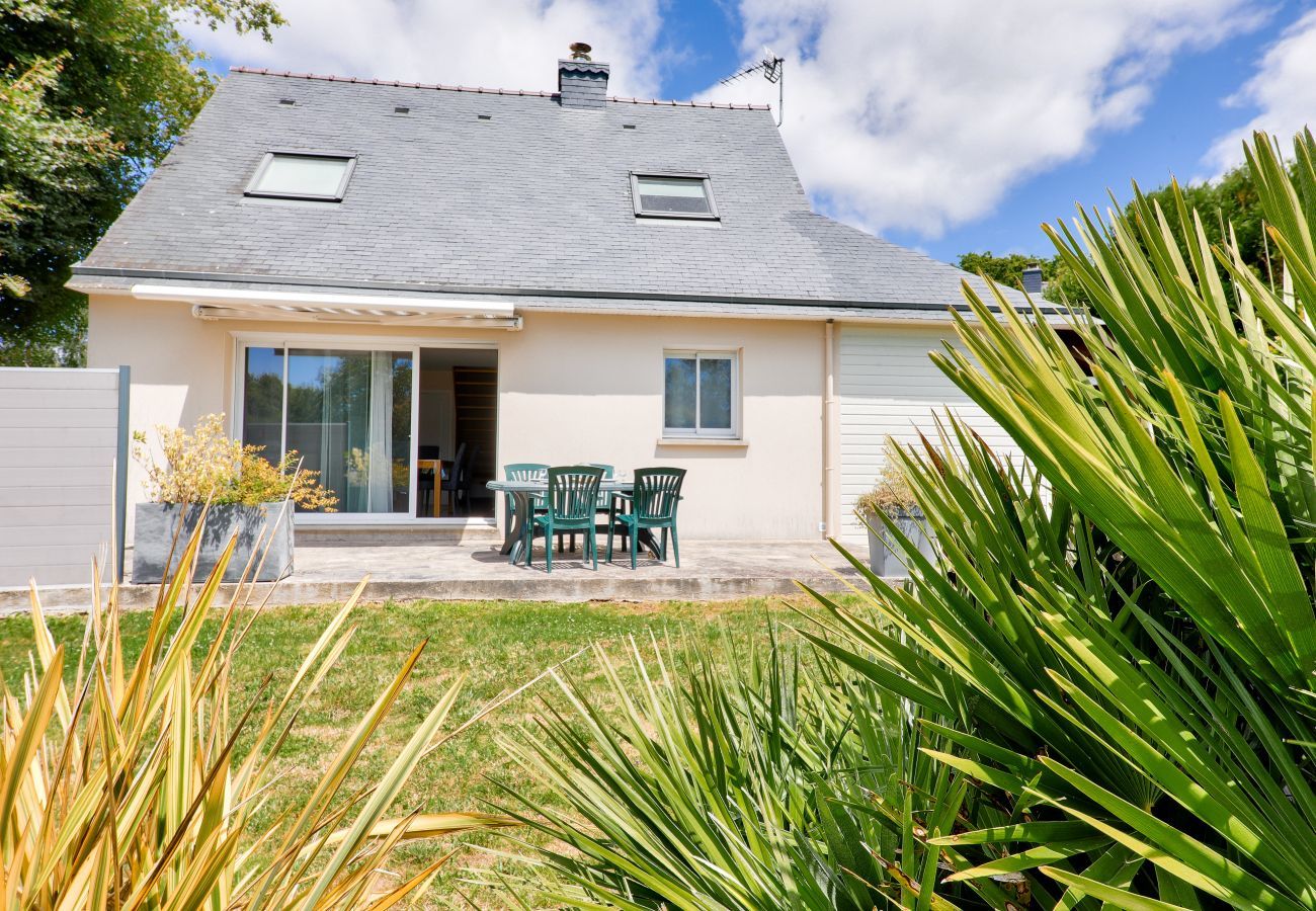 Maison à Sarzeau - 950m de la plage, maison neuve avec jardin pour 4