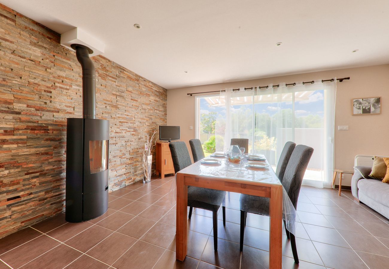 Maison à Sarzeau - 950m de la plage, maison neuve avec jardin pour 4