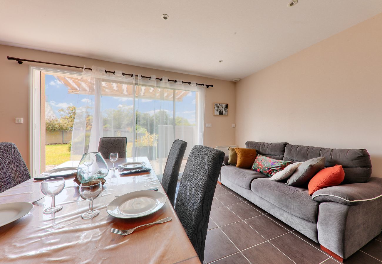 Maison à Sarzeau - 950m de la plage, maison neuve avec jardin pour 4