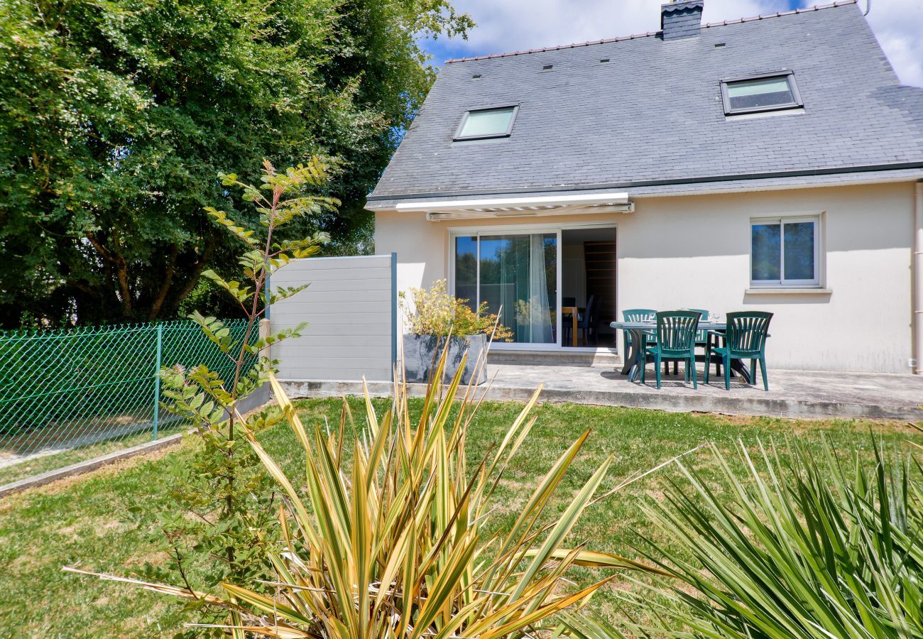 Maison à Sarzeau - 950m de la plage, maison neuve avec jardin pour 4