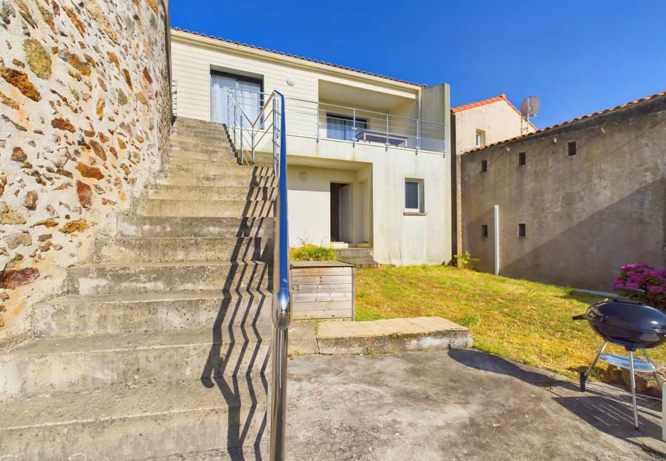 Maison à Brem-sur-Mer - Maison pour 12  - 5min de la plage des Dunes