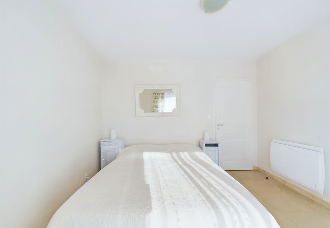 Maison à Brem-sur-Mer - Maison pour 12  - 5min de la plage des Dunes